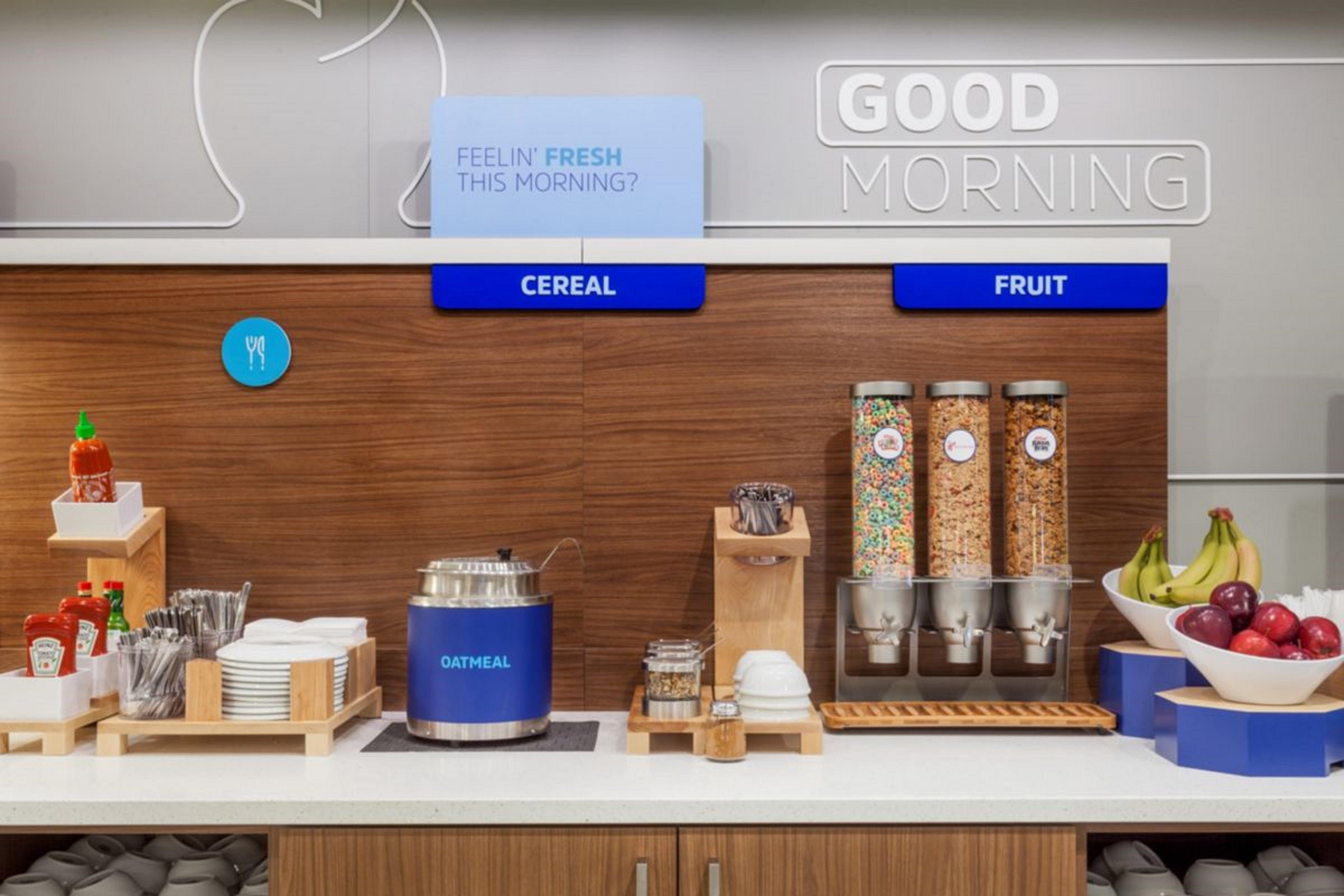 Holiday Inn Express & Suites - North Brunswick By Ihg Exteriér fotografie