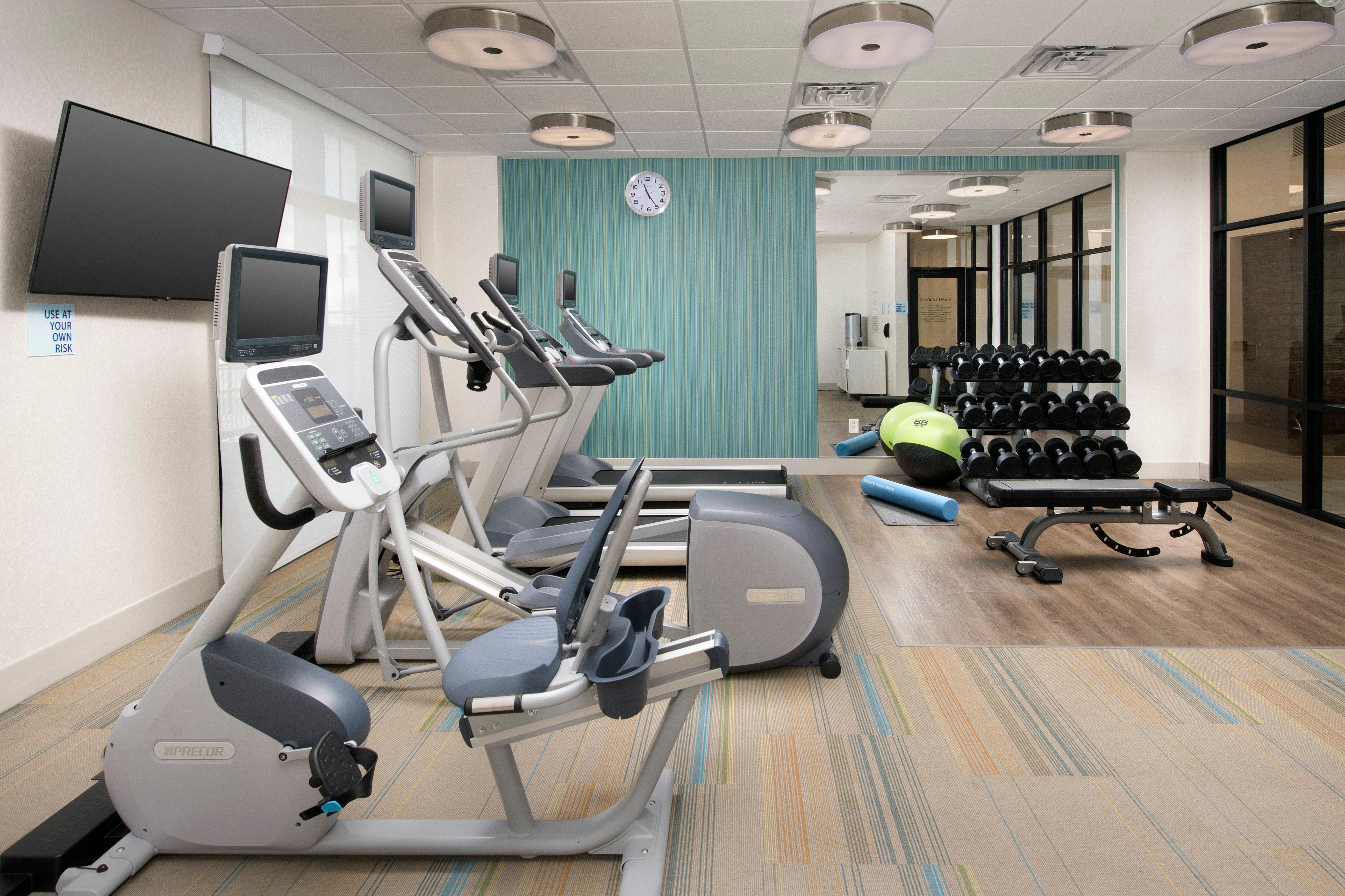 Holiday Inn Express & Suites - North Brunswick By Ihg Exteriér fotografie
