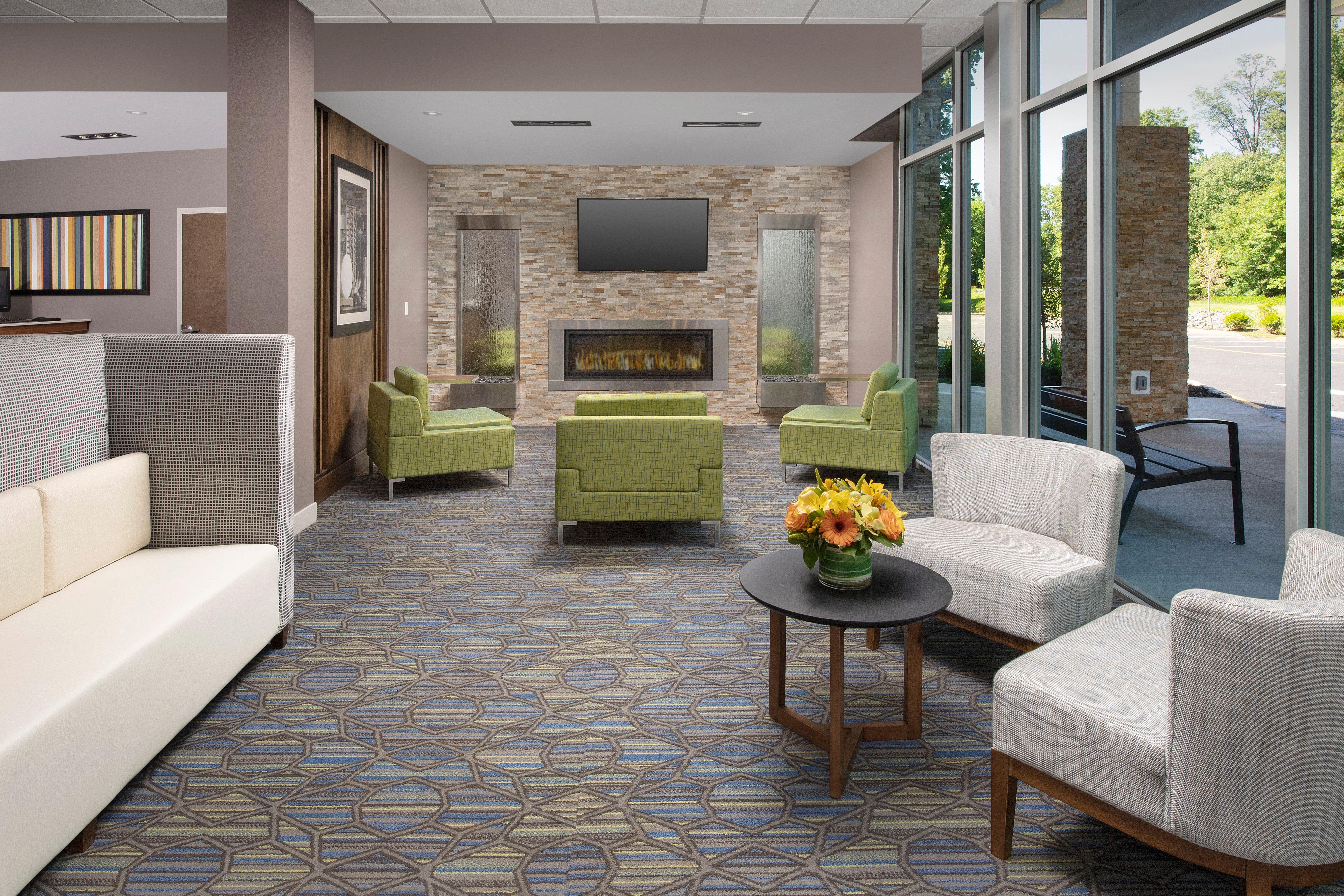 Holiday Inn Express & Suites - North Brunswick By Ihg Exteriér fotografie
