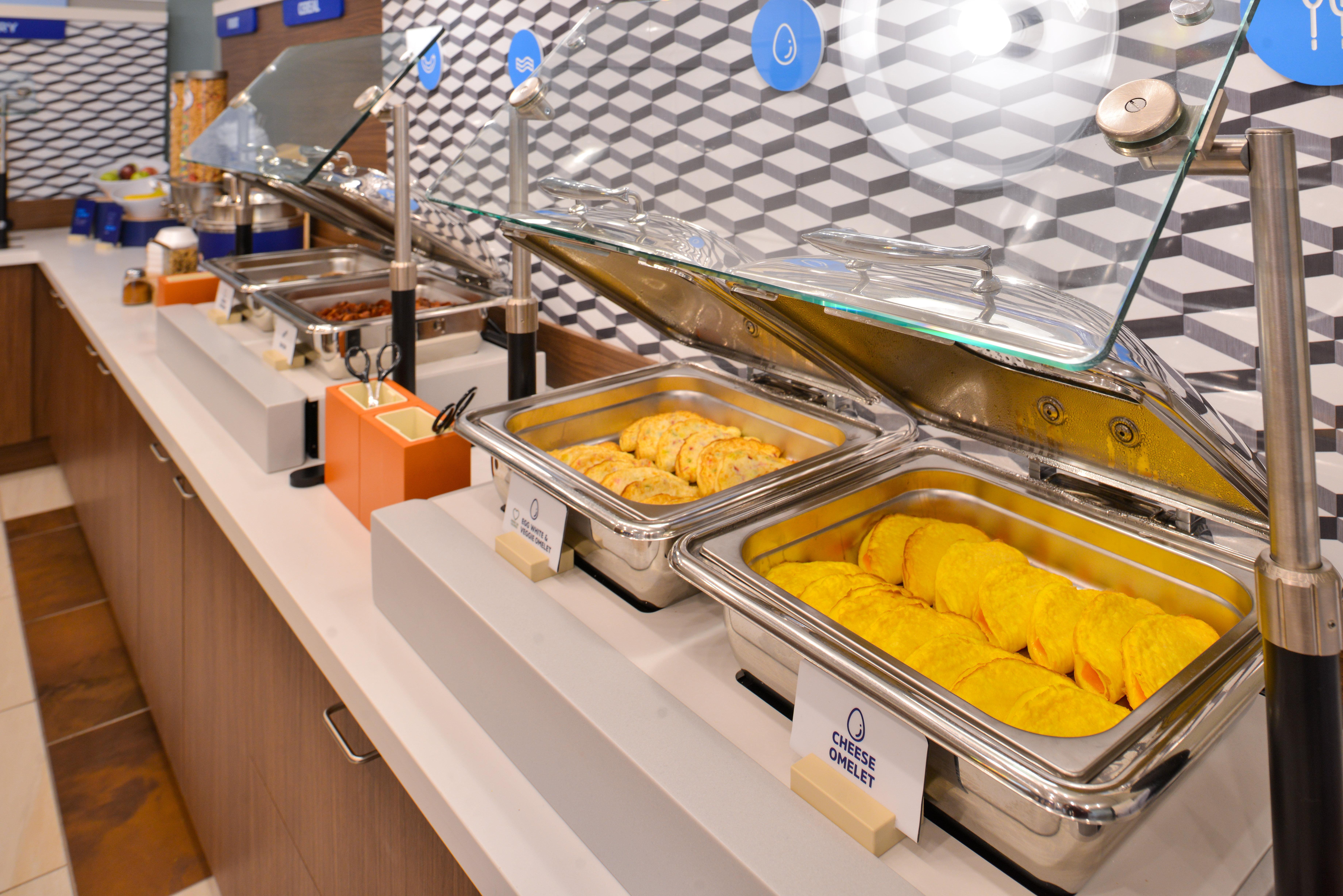 Holiday Inn Express & Suites - North Brunswick By Ihg Exteriér fotografie